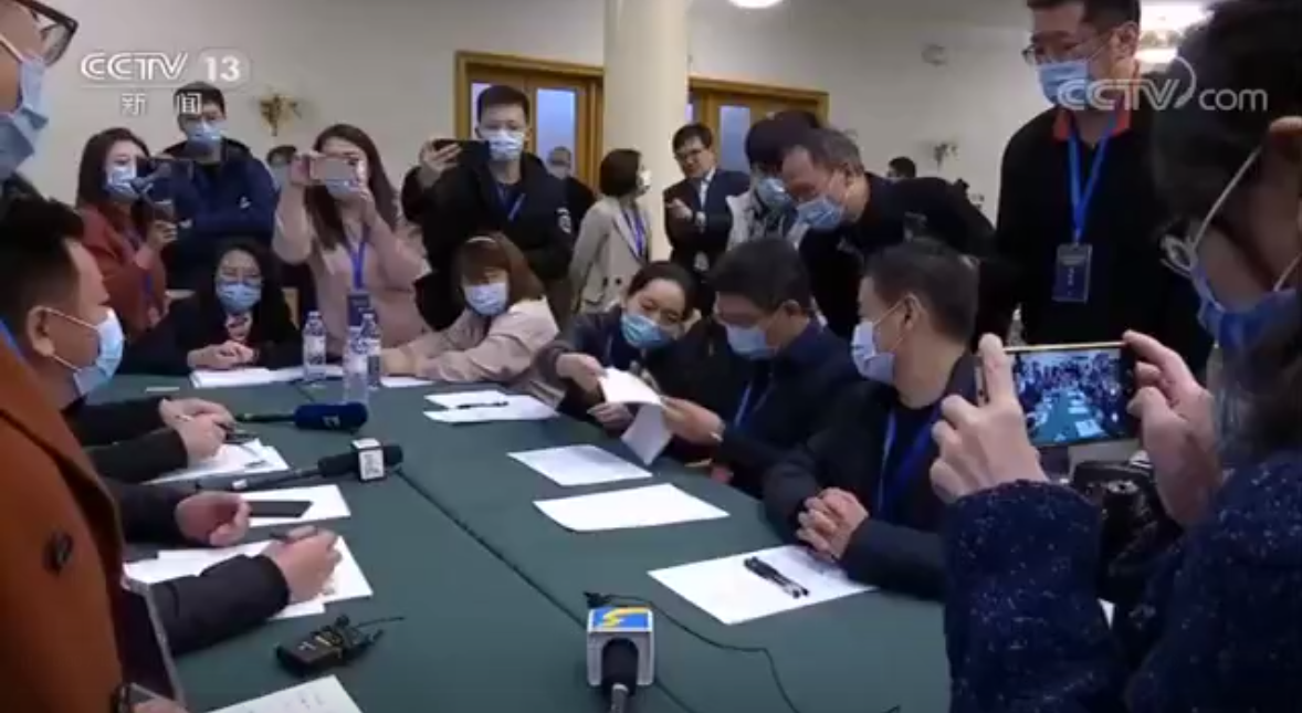 央视新闻现场报道珠海尊龙集团中国官方网站药业成功中标山东省集采